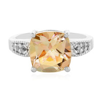 Zilveren ring met een Luna Kwarts
