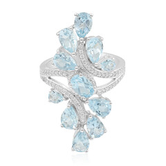 Zilveren ring met een hemel-blauwe topaas
