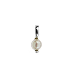 Zilveren hanger met een parel