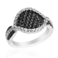 Zilveren ring met zwarte spinelstenen