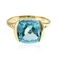 Gouden ring met een blauwe topaas