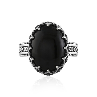 Zilveren ring met een zwarte onyx