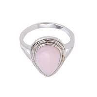 Zilveren ring met een Engelenhuid Opaal