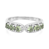 Zilveren ring met Russische apatieten