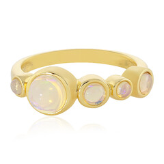 Zilveren ring met een Welo-opaal