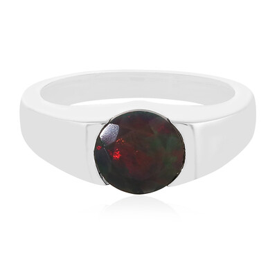 Zilveren ring met een Mezezo opaal
