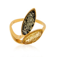 Zilveren ring met een Baltische barnsteen