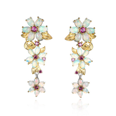 Zilveren oorbellen met Welo-opalen (Dallas Prince Designs)