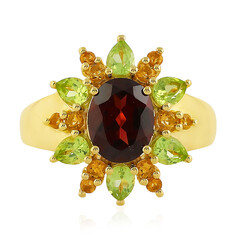 Zilveren ring met een framboos rhodoliet