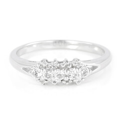 Zilveren ring met witte topaasstenen