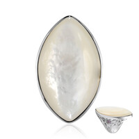 Zilveren ring met een parelmoer