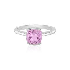 Zilveren ring met een kunziet