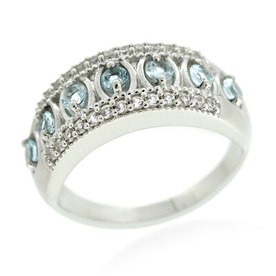 Zilveren ring met hemel-blauwe topaasstenen