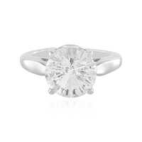 Zilveren ring met een witte kwarts