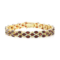 Zilveren armband met granaten