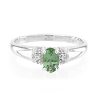 Zilveren ring met een Russische apatiet