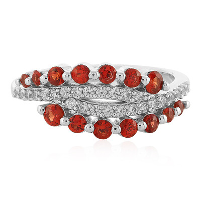 Zilveren ring met avondrode robijn