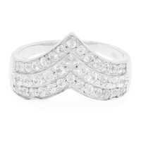 Zilveren ring met witte saffieren