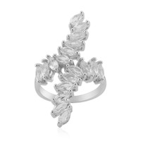 Zilveren ring met witte topaasstenen