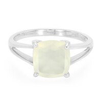 Zilveren ring met een witte maansteen