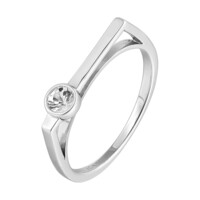 Zilveren ring met een danburiet