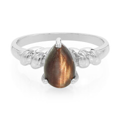 Zilveren ring met een rode tijgeroog