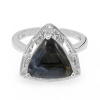 Zilveren ring met een pietersiet