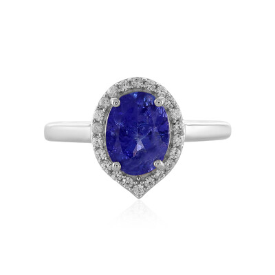 Zilveren ring met een tanzaniet
