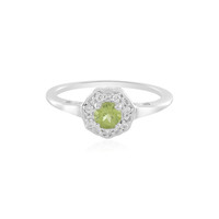 Zilveren ring met een peridoot