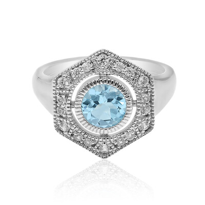 Zilveren ring met een hemel-blauwe topaas