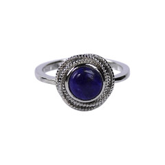Zilveren ring met een lapis lazuli