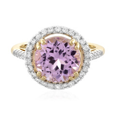 Gouden ring met een kunziet (La Revelle)