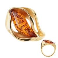 Zilveren ring met een cognac Baltische barnsteen