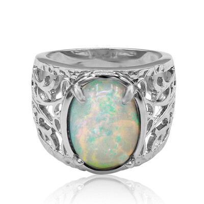 Zilveren ring met een Welo-opaal