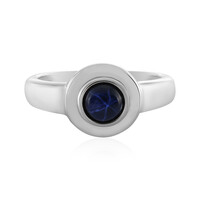 Zilveren ring met een blauwe ster saffier