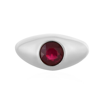 Zilveren ring met een Madagaskar Robijn