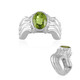Zilveren ring met een peridoot (de Melo)
