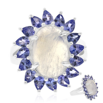 Zilveren ring met een Ceylon-maansteen