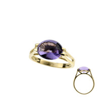 Gouden ring met een amethist