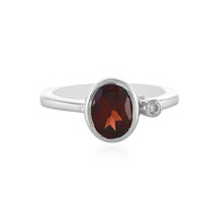 Zilveren ring met een Mozambique granaat