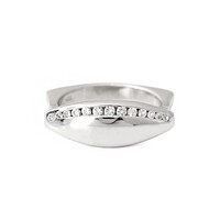Zilveren ring met een witte topaas