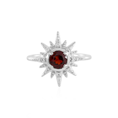 Zilveren ring met een Mozambique granaat