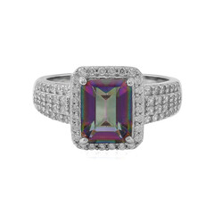 Zilveren ring met een mystieke kwarts