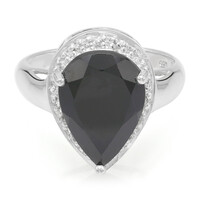 Zilveren ring met een zwarte spinel