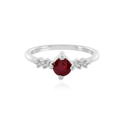Zilveren ring met een Madagaskar Robijn