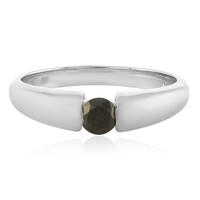 Zilveren ring met een zwarte diamant