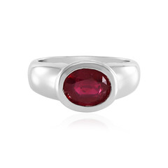 Zilveren ring met een Bemainty robijn