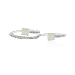 Zilveren ring met Welo-opalen (de Melo)