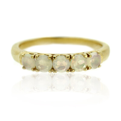 Zilveren ring met Welo-opalen