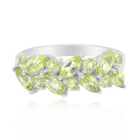 Zilveren ring met peridoots